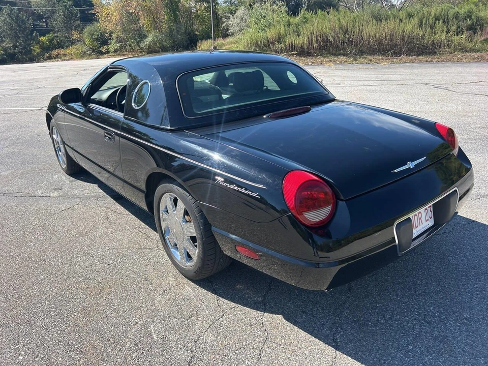 2002 Ford Thunderbird 11th Gen - Image 3 of 16