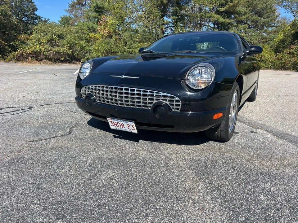 2002 Ford Thunderbird 11th Gen - Image 2 of 16