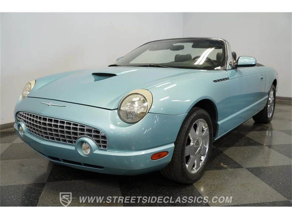 2002 Ford Thunderbird 11th Gen - Image 19 of 31