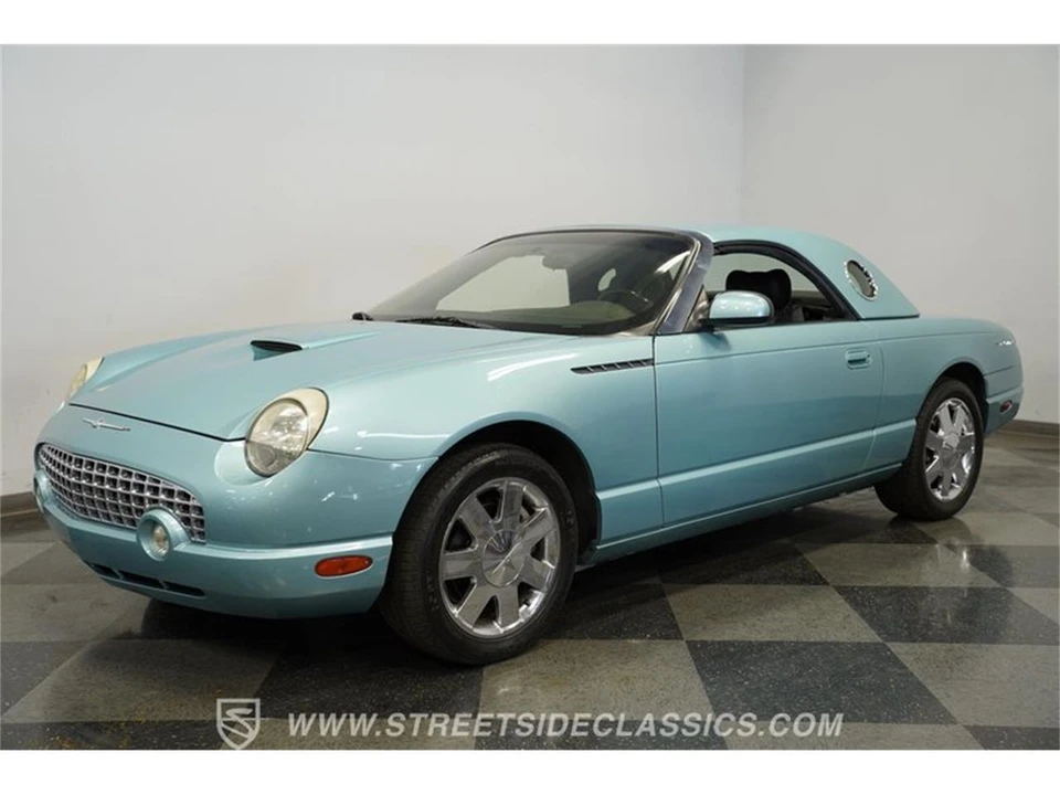 2002 Ford Thunderbird 11th Gen - Image 23 of 31
