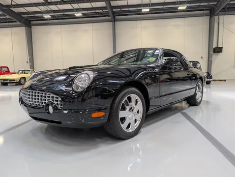 2002 Ford Thunderbird