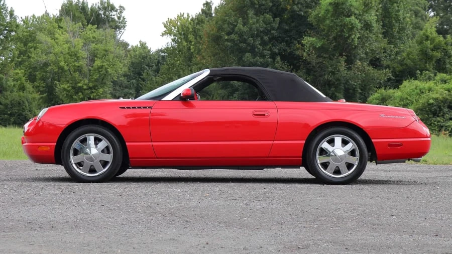 2002 Ford Thunderbird 11th Gen - Image 18 of 26