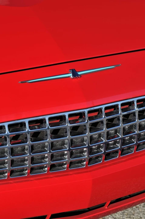 2002 Ford Thunderbird 11th Gen - Image 12 of 12