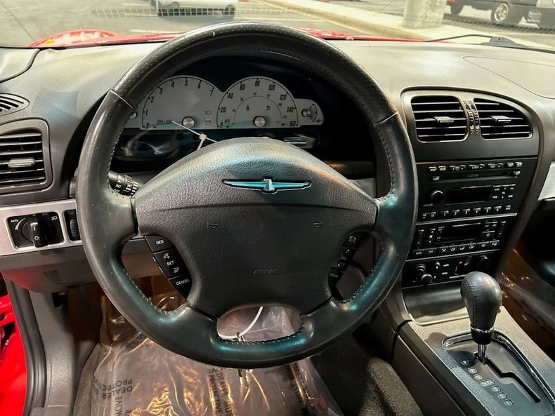 2002 Ford Thunderbird 11th Gen - Image 12 of 15