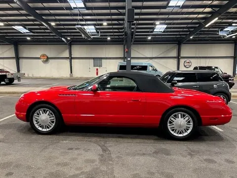 2002 Ford Thunderbird