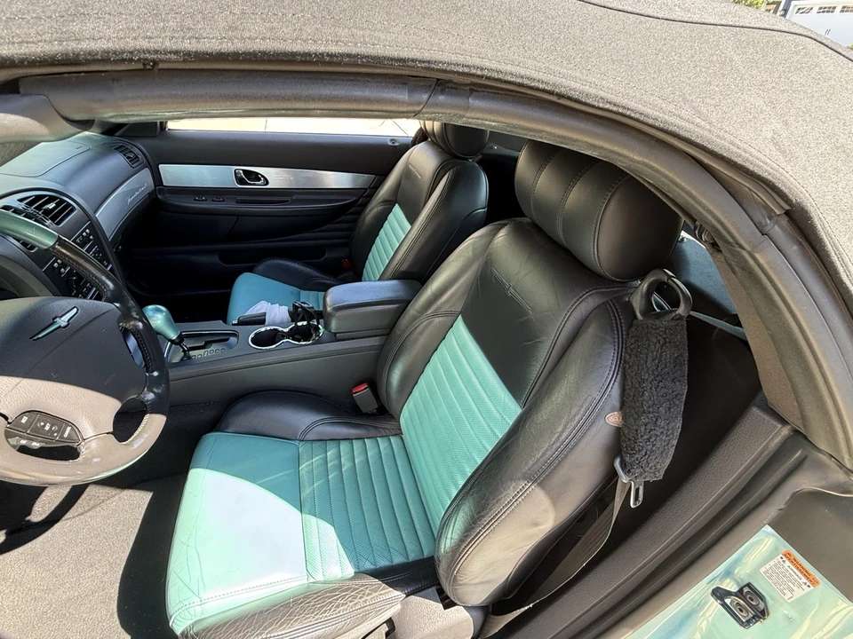 2002 Ford Thunderbird 11th Gen - Image 8 of 10