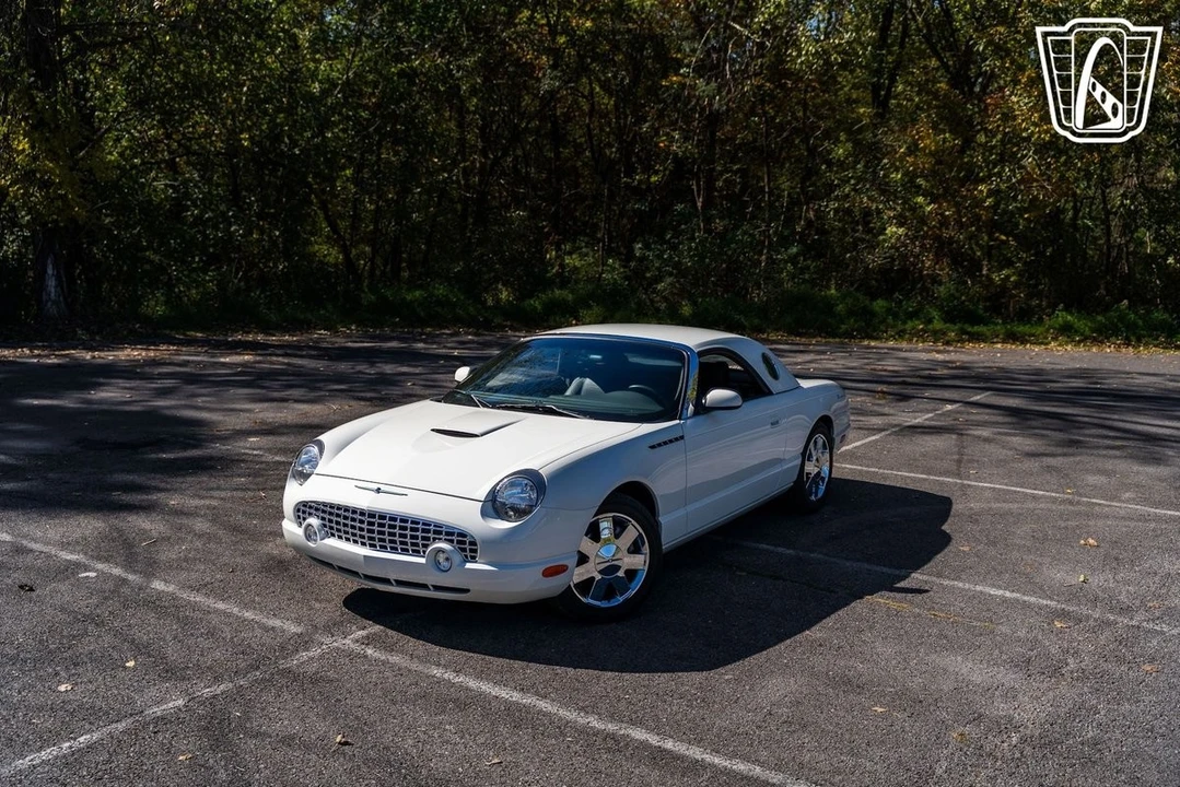 2002 Ford Thunderbird 11th Gen - Image 6 of 12
