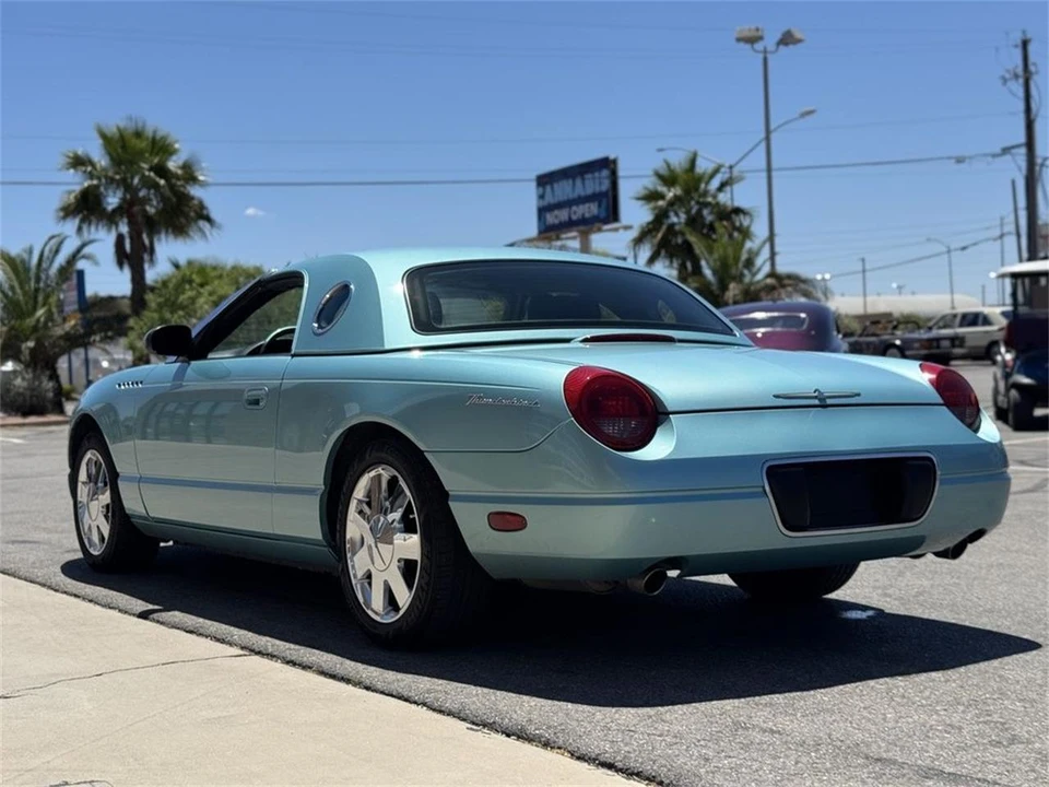 2002 Ford Thunderbird 11th Gen - Image 6 of 22