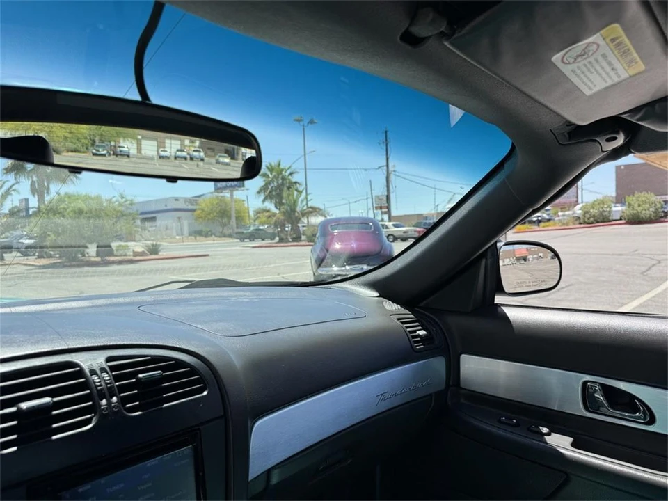 2002 Ford Thunderbird 11th Gen - Image 13 of 22