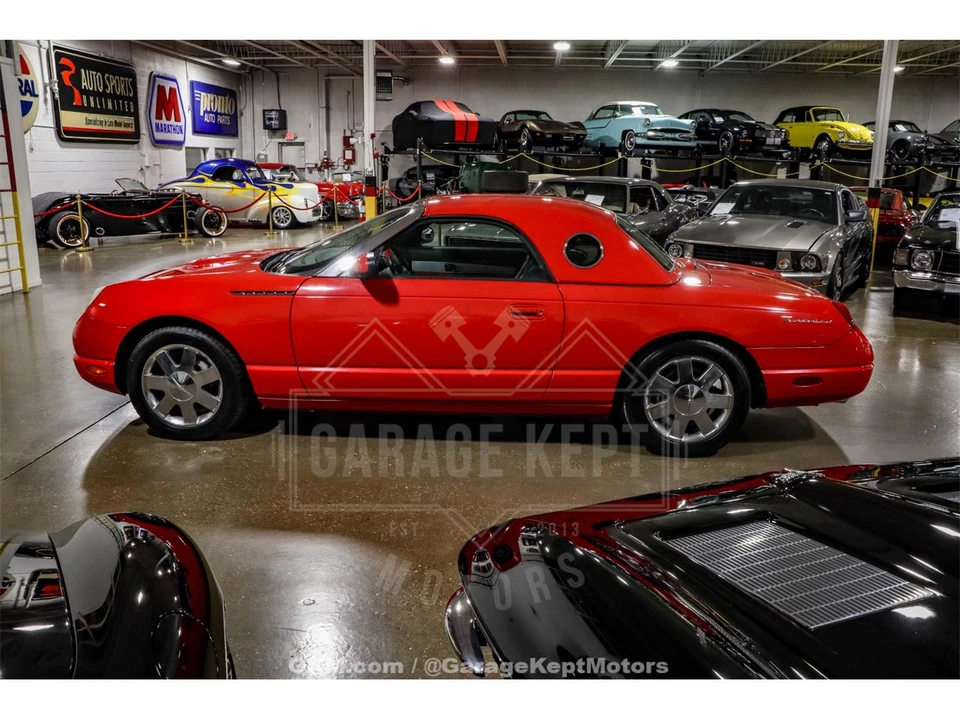 2002 Ford Thunderbird 11th Gen - Image 4 of 31