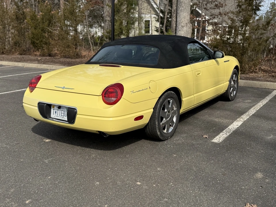 2002 Ford Thunderbird 11th Gen - Image 4 of 21