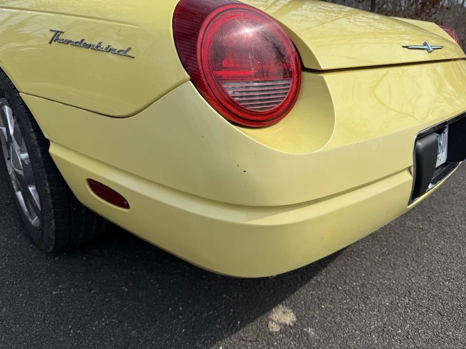 2002 Ford Thunderbird 11th Gen - Image 19 of 21