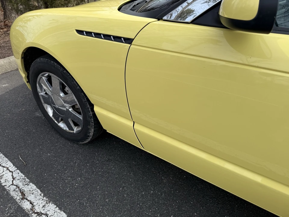 2002 Ford Thunderbird 11th Gen - Image 10 of 21