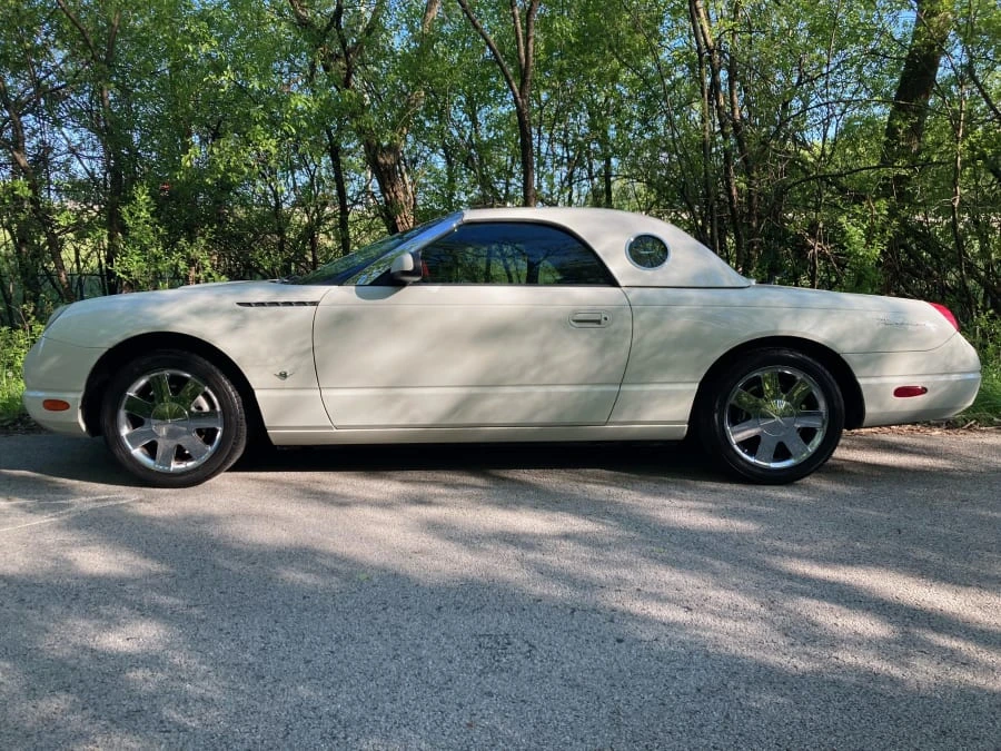 2002 Ford Thunderbird 11th Gen - Image 2 of 6