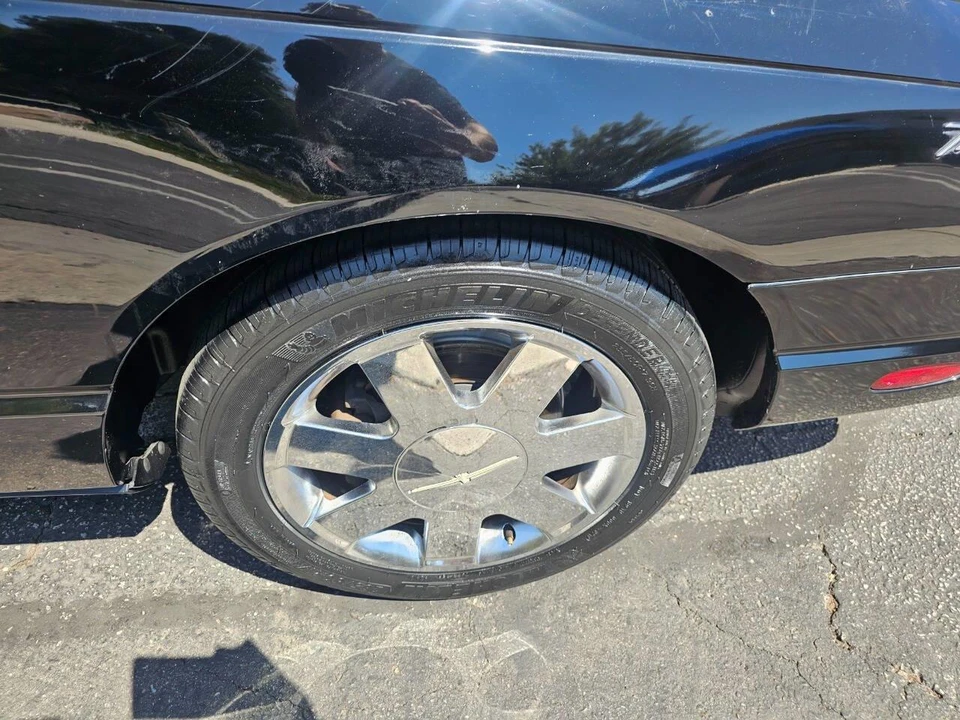 2002 Ford Thunderbird 11th Gen - Image 14 of 31