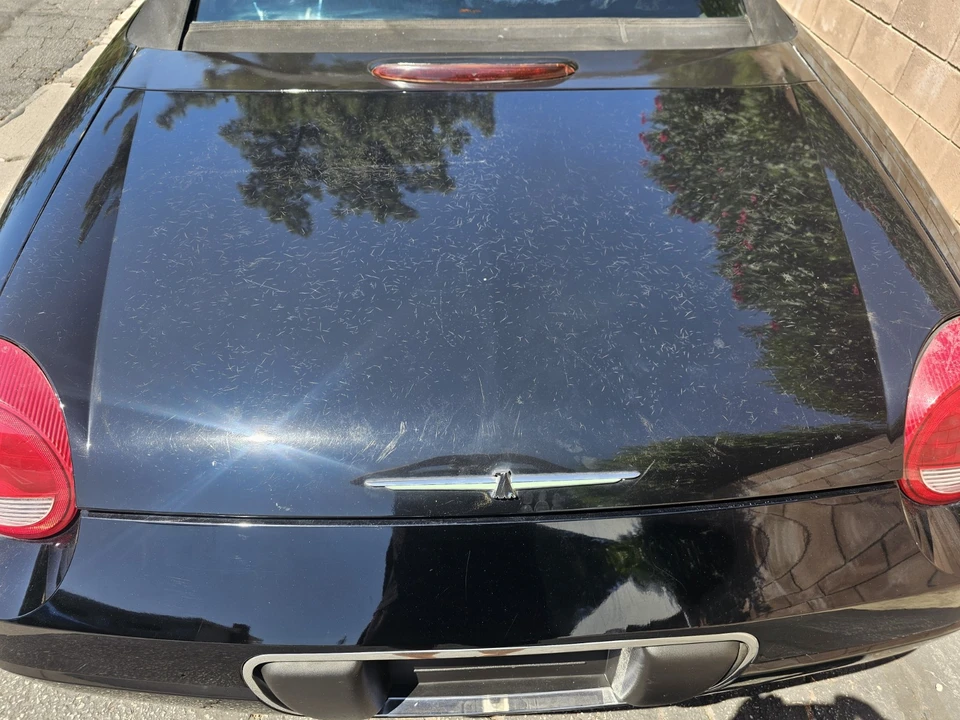 2002 Ford Thunderbird 11th Gen - Image 26 of 31