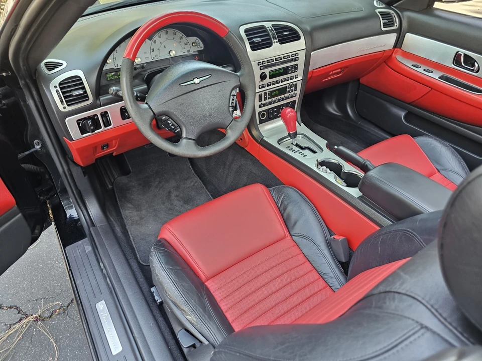 2002 Ford Thunderbird 11th Gen - Image 11 of 31