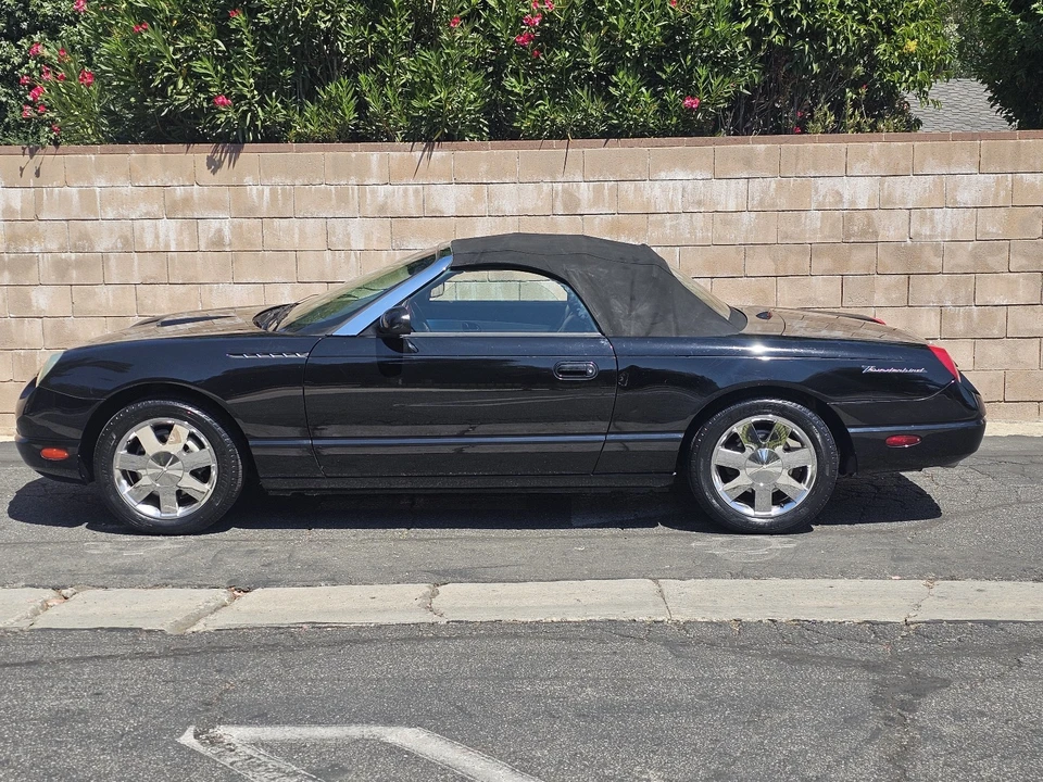 2002 Ford Thunderbird 11th Gen - Image 4 of 31
