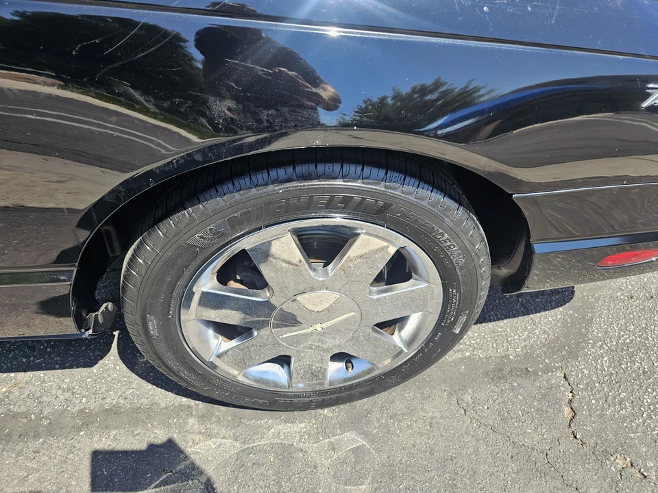 2002 Ford Thunderbird 11th Gen - Image 13 of 31