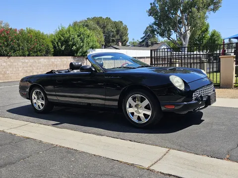 2002 Ford Thunderbird Deluxe
