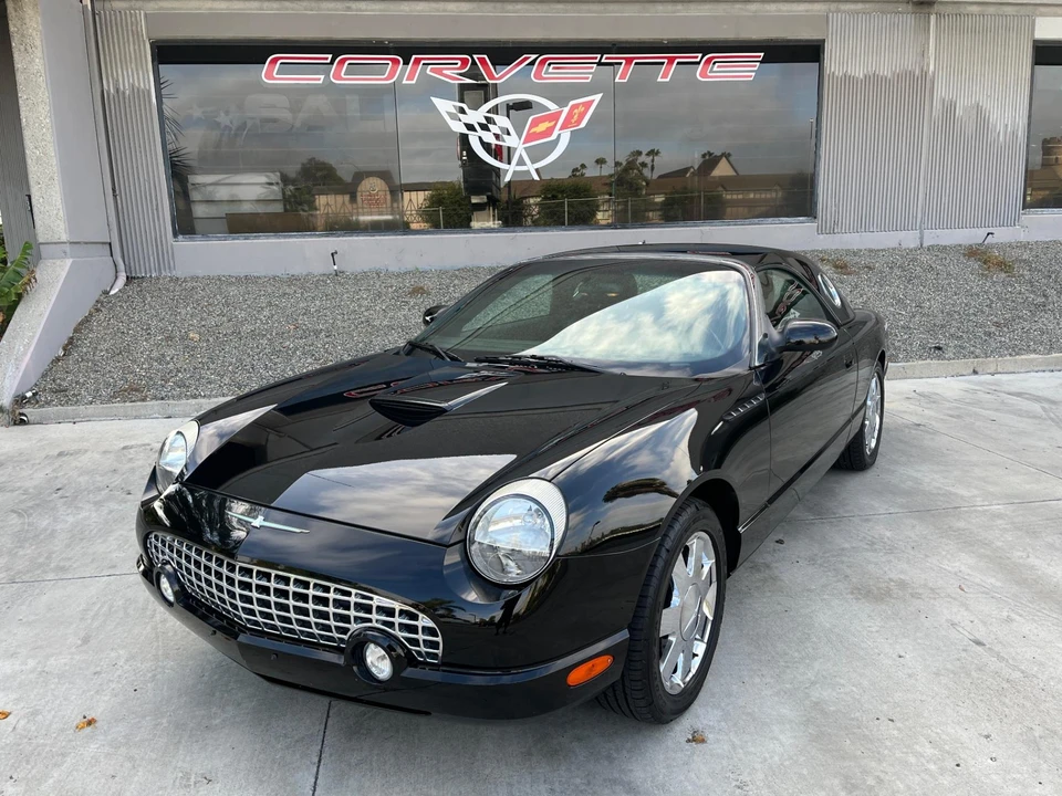 2002 Ford Thunderbird 11th Gen - Image 2 of 31