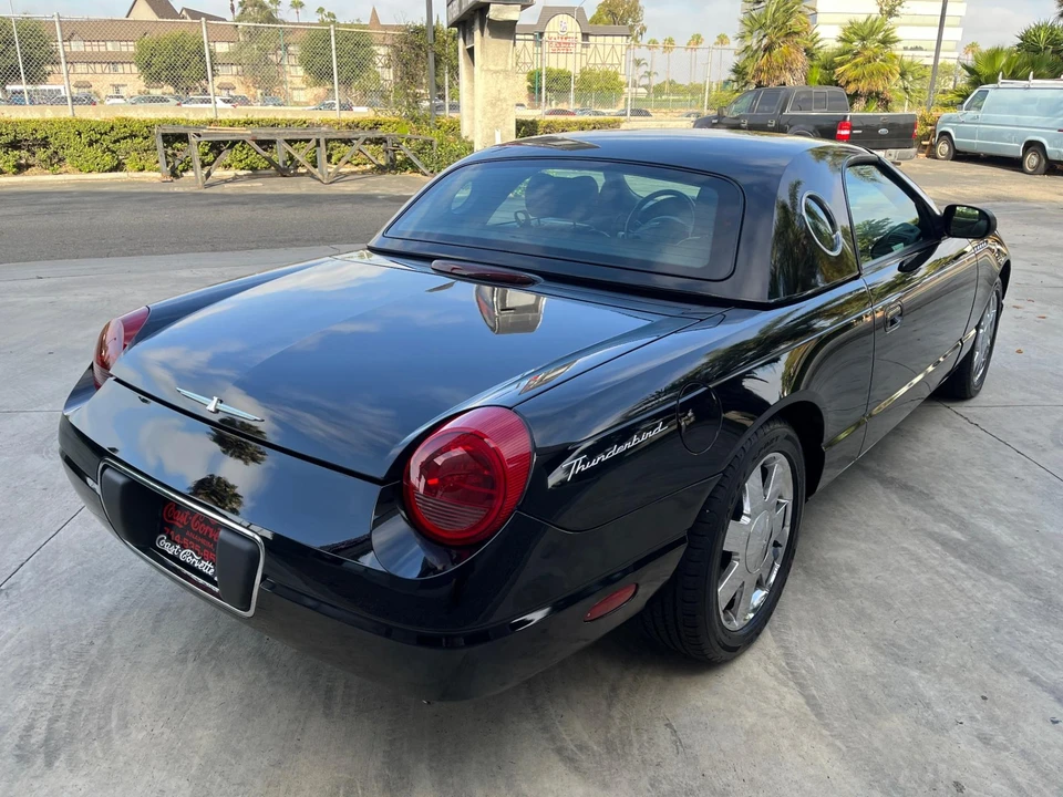2002 Ford Thunderbird 11th Gen - Image 14 of 31