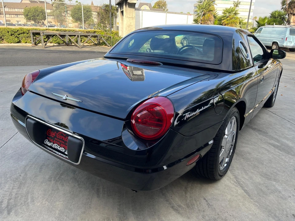 2002 Ford Thunderbird 11th Gen - Image 18 of 31