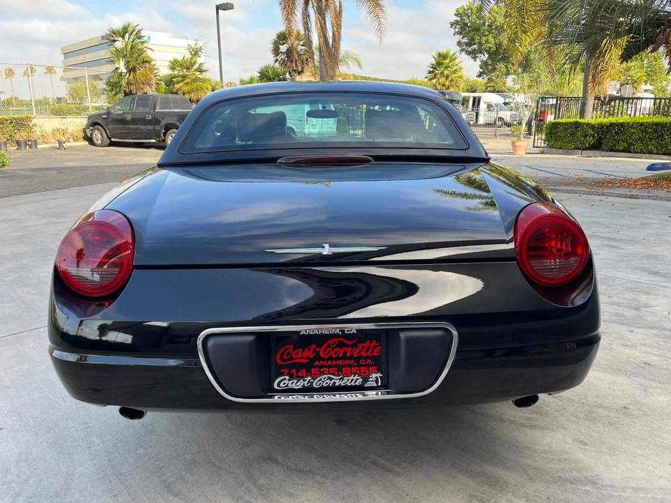 2002 Ford Thunderbird 11th Gen - Image 10 of 31
