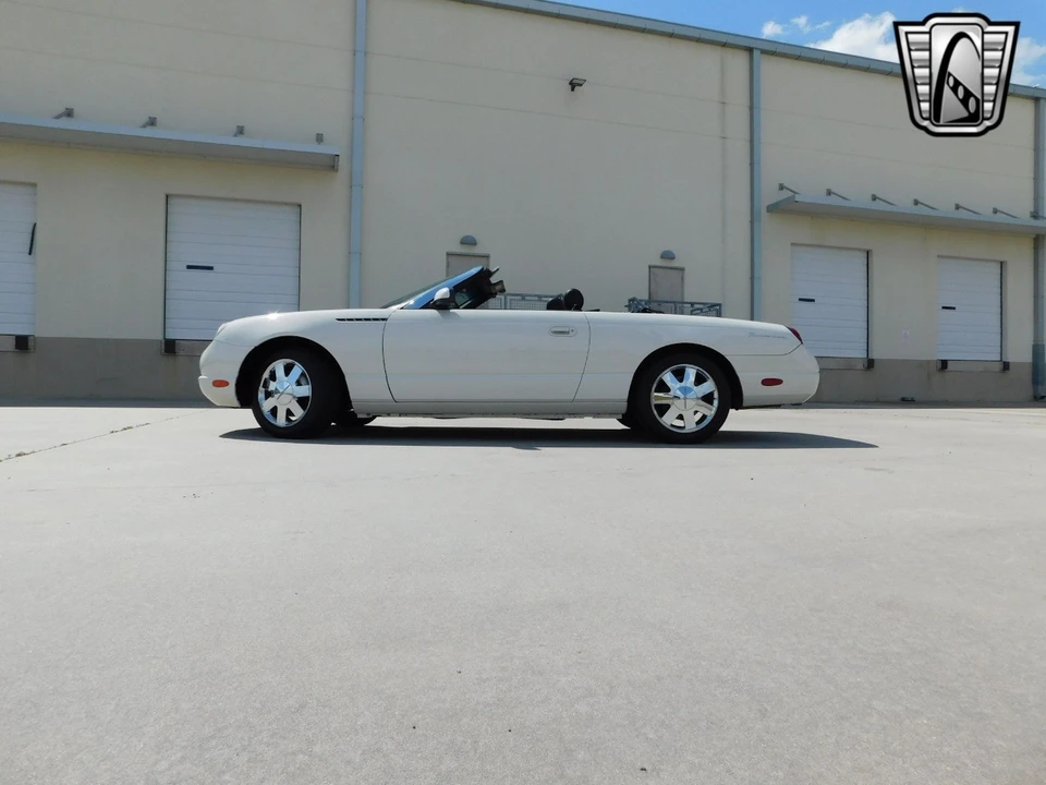 2002 Ford Thunderbird 11th Gen - Image 12 of 12