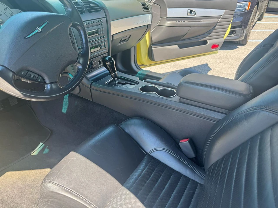 2002 Ford Thunderbird 11th Gen - Image 14 of 31