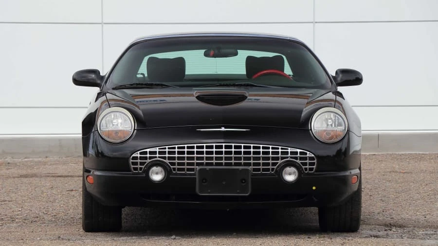 2002 Ford Thunderbird 11th Gen - Image 9 of 12
