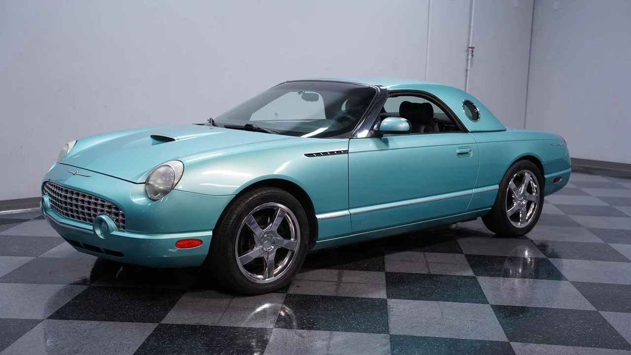 2002 Ford Thunderbird 11th Gen - Image 7 of 21