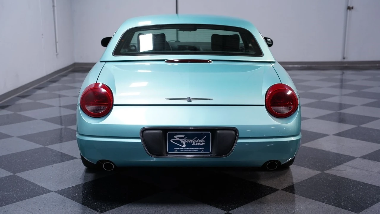 2002 Ford Thunderbird 11th Gen - Image 10 of 21