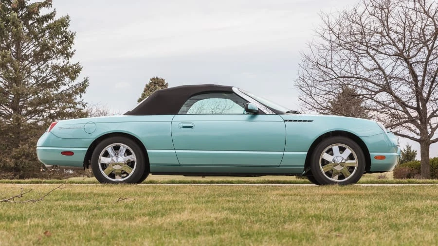 2002 Ford Thunderbird 11th Gen - Image 8 of 27