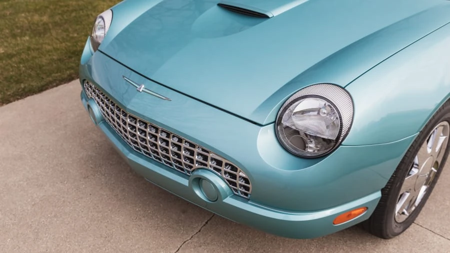 2002 Ford Thunderbird 11th Gen - Image 9 of 27