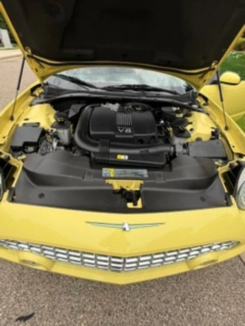 2002 Ford Thunderbird 11th Gen - Image 26 of 31