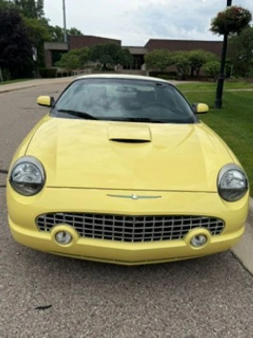 2002 Ford Thunderbird 11th Gen - Image 4 of 31