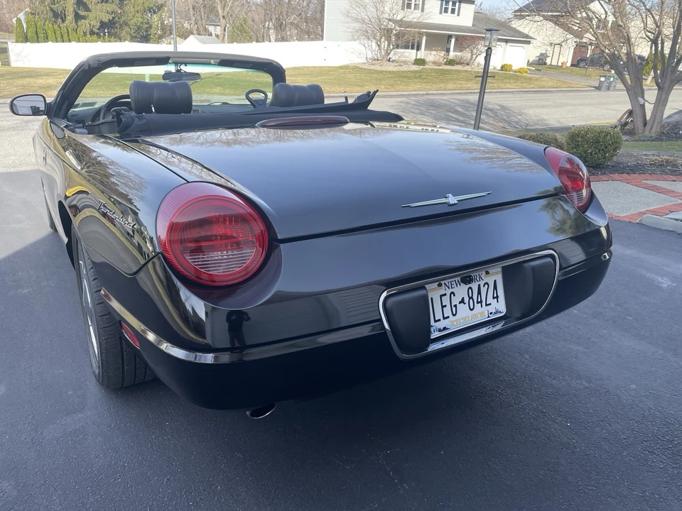 2002 Ford Thunderbird 11th Gen - Image 6 of 21