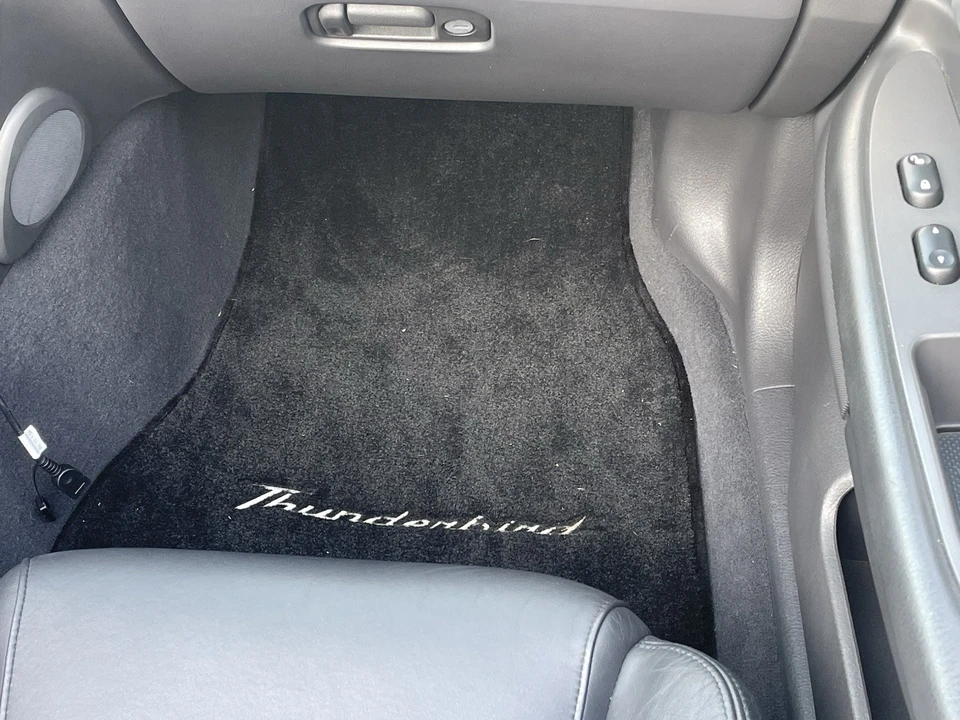 2002 Ford Thunderbird 11th Gen - Image 19 of 21