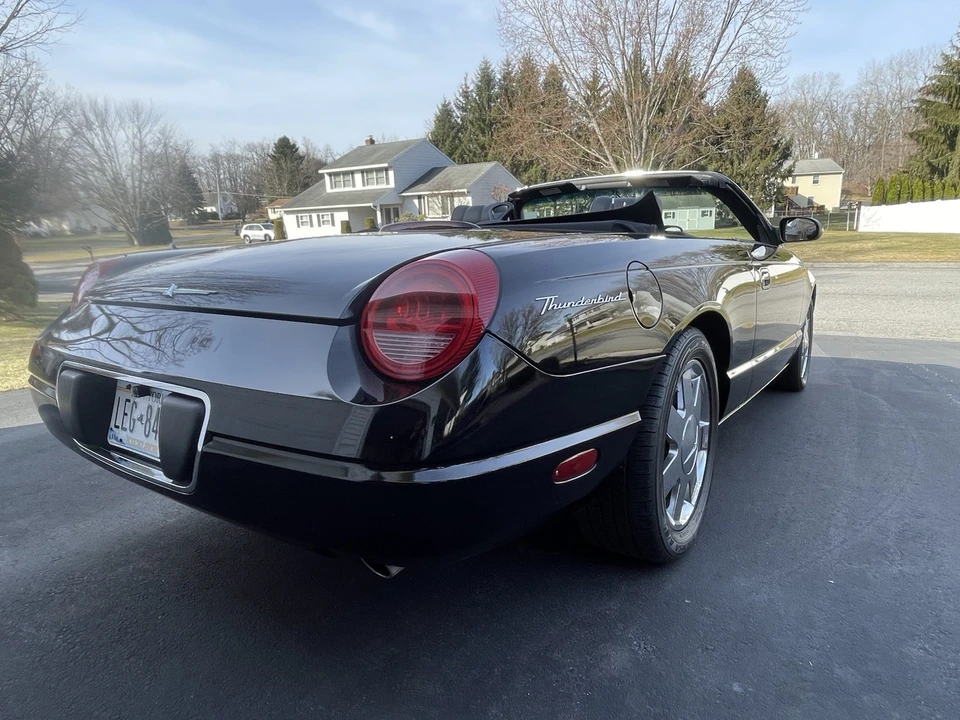 2002 Ford Thunderbird 11th Gen - Image 8 of 21