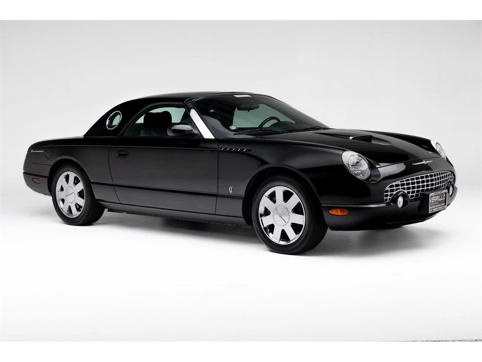 2002 Ford Thunderbird 11th Gen - Image 2 of 31