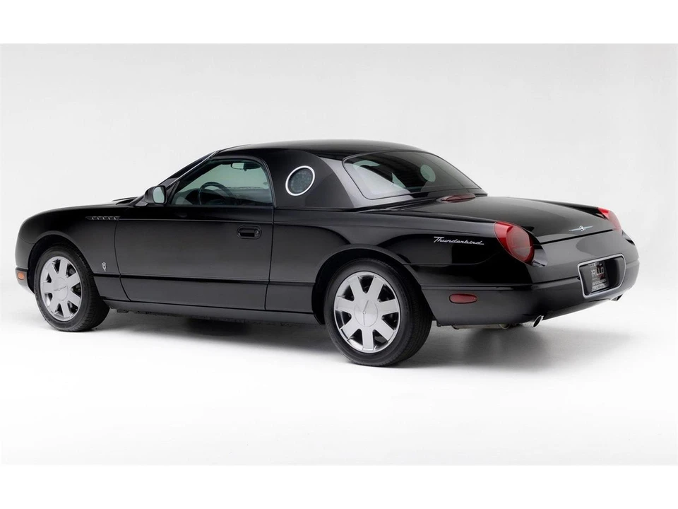 2002 Ford Thunderbird 11th Gen - Image 11 of 31