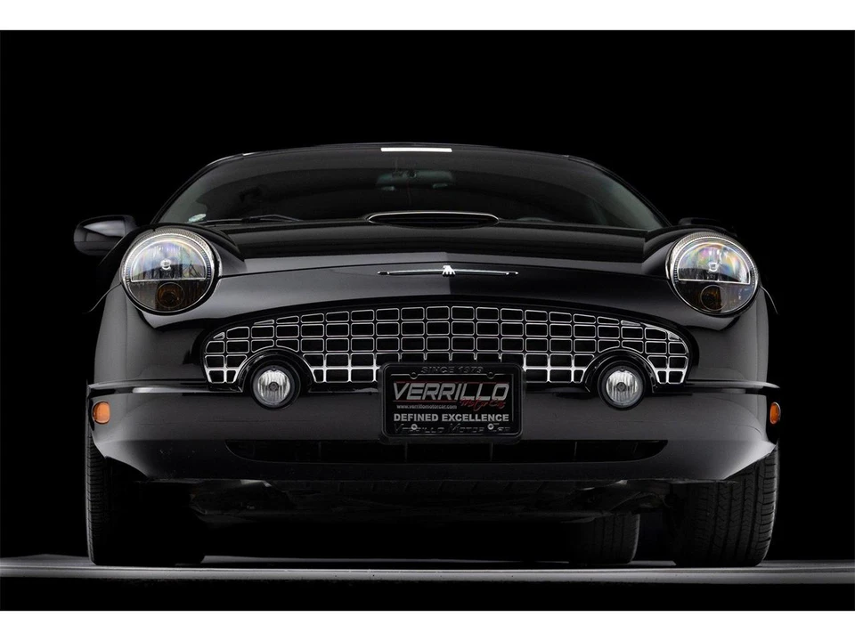 2002 Ford Thunderbird 11th Gen - Image 27 of 31