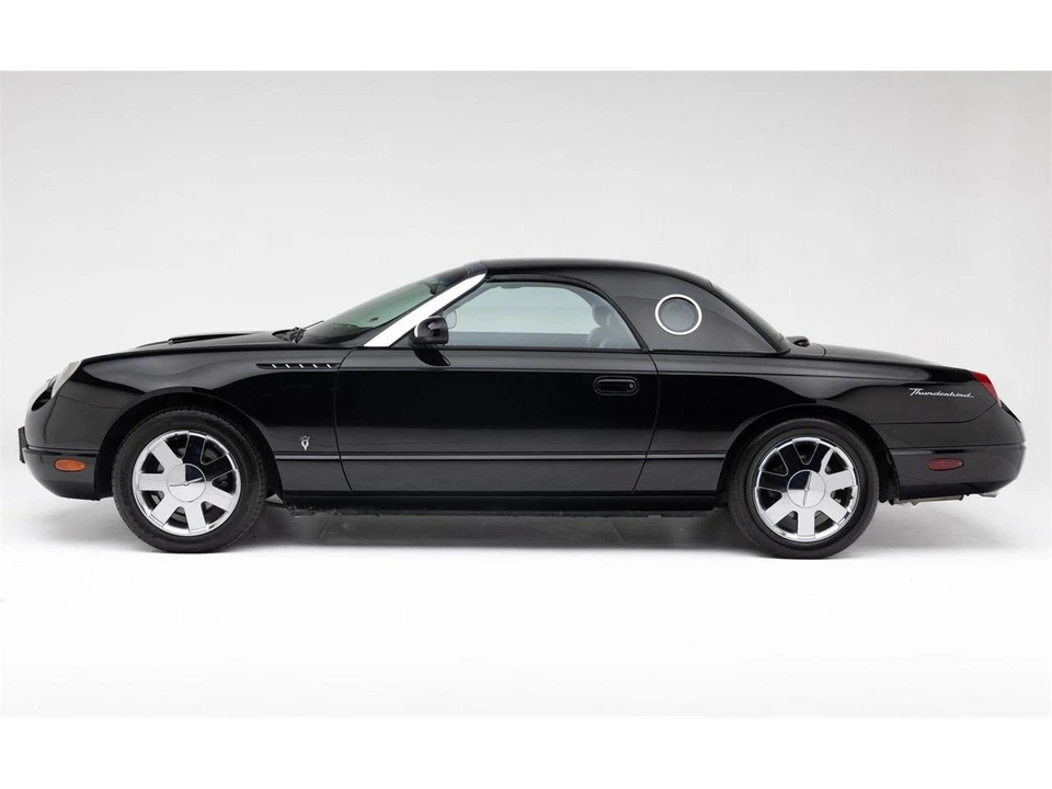 2002 Ford Thunderbird 11th Gen - Image 9 of 31