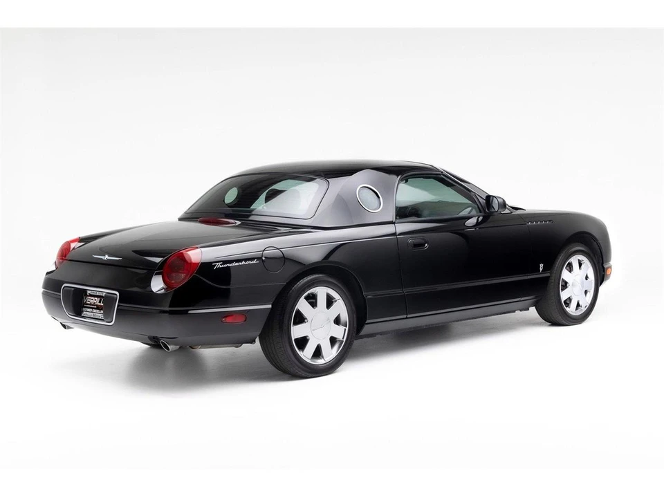 2002 Ford Thunderbird 11th Gen - Image 18 of 31