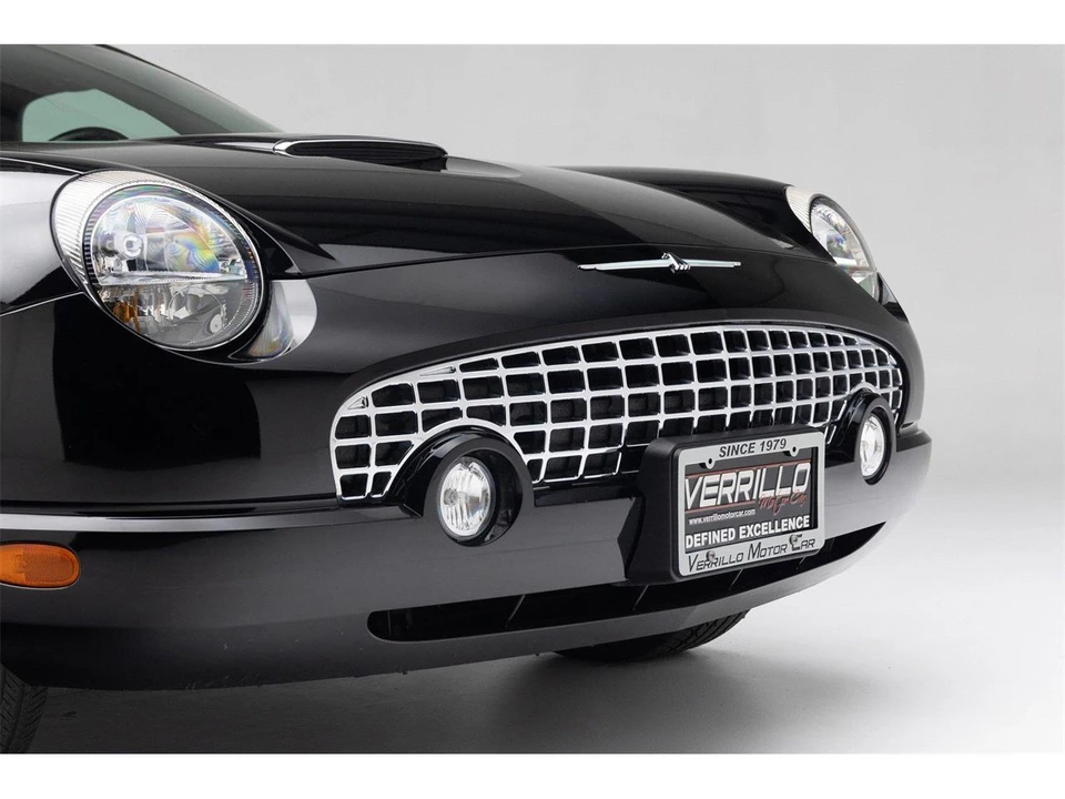 2002 Ford Thunderbird 11th Gen - Image 21 of 31