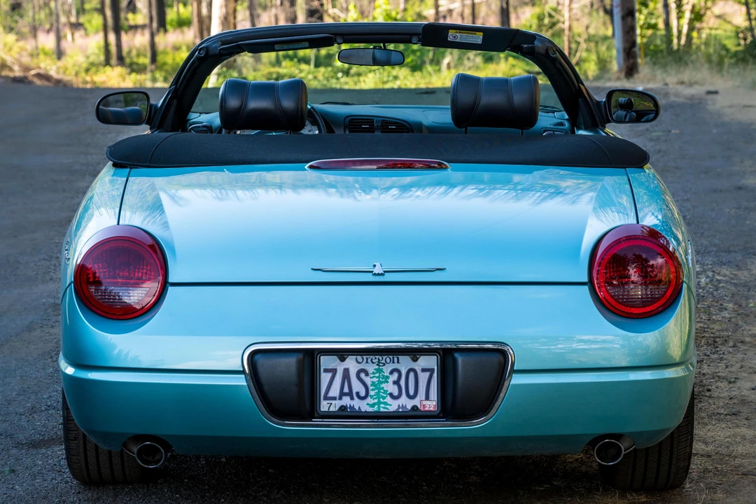 2002 Ford Thunderbird 11th Gen - Image 5 of 31