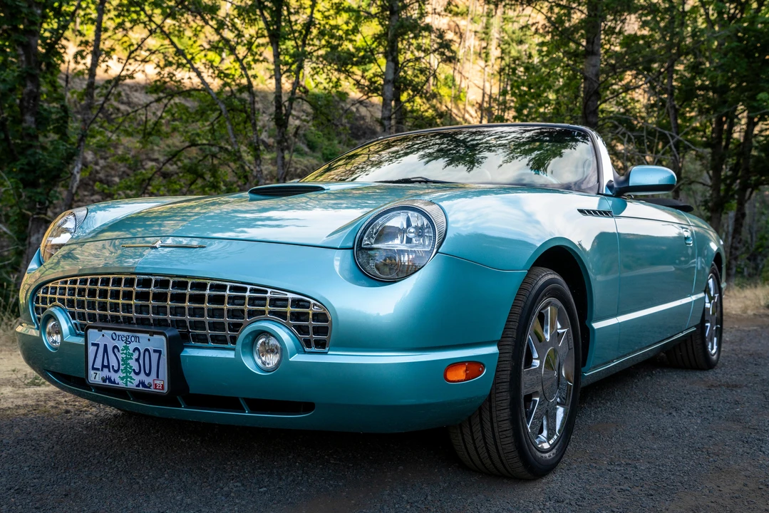 2002 Ford Thunderbird 11th Gen - Image 8 of 31