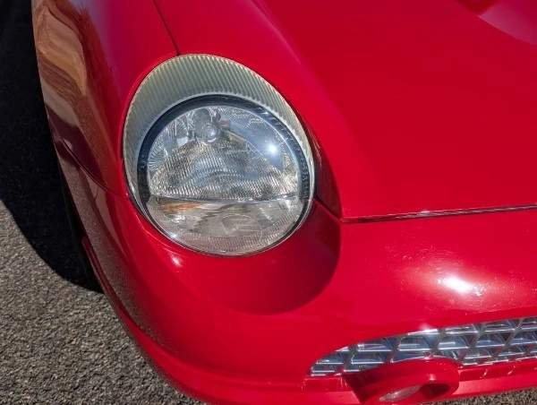 2002 Ford Thunderbird 11th Gen - Image 6 of 23
