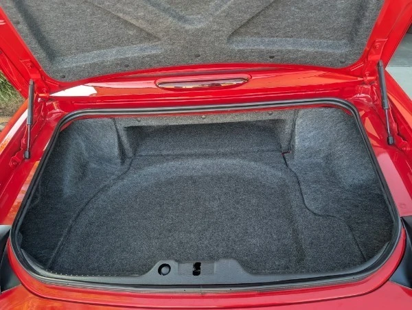 2002 Ford Thunderbird 11th Gen - Image 19 of 23